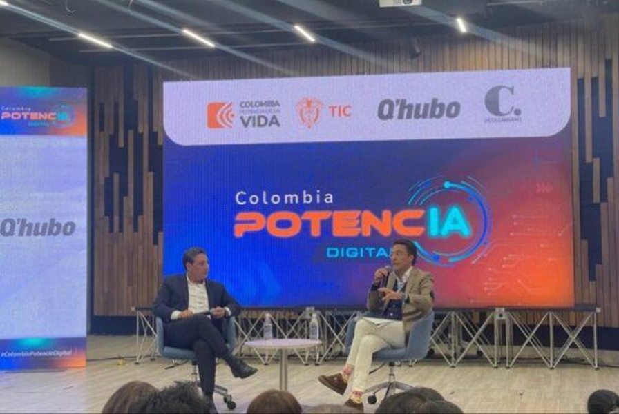 Imagen del Ministro TIC, Mauricio Lizcano participando en evento Colombia PotencIA Digital/ Fuente: ANP